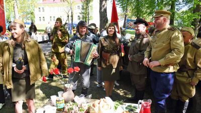 Крупчане празднуют День Победы (фото)