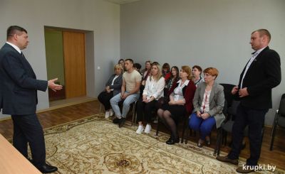 Депутат Палаты представителей Национального собрания Юрий Корсик встретился с жителями Крупского сельсовета