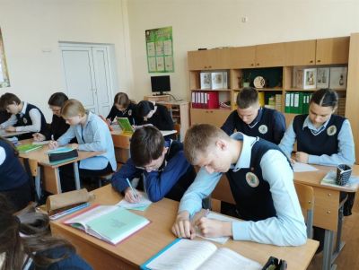 Крупские школьники присоединились к написанию Всебелорусского диктанта «Я расскажу о Победе»